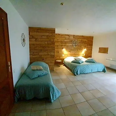 Auverg'nature Combrailles 3*